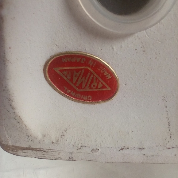 Vintage Artmark Japan Iron Shaped Salt & Pepper Shakers Tulip Design Handpainted - Picture 6 of 9